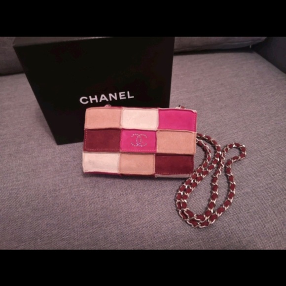 Chanel - Picture 8 of 12